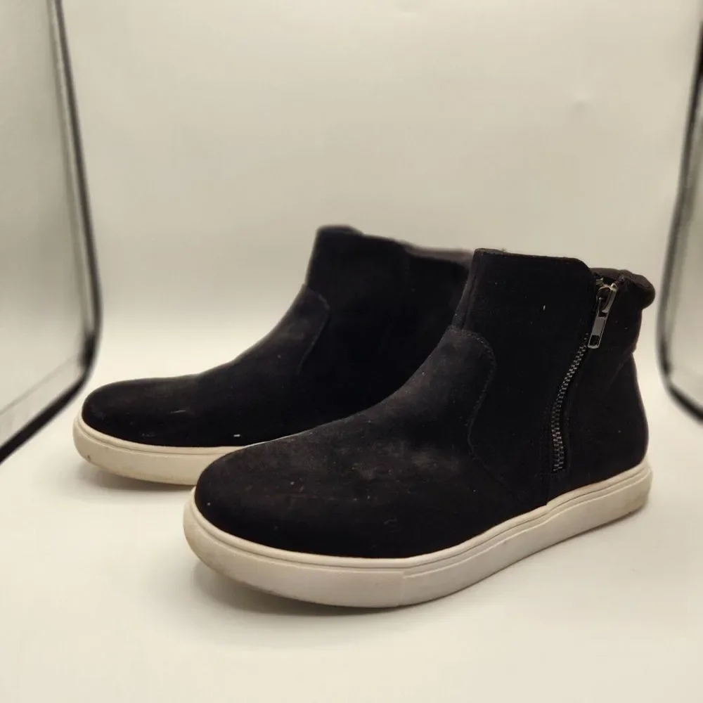 Izod Womens Black Size 8 Mila Shoes Pull Memory Foam Bootie Faux Suade w Zipper